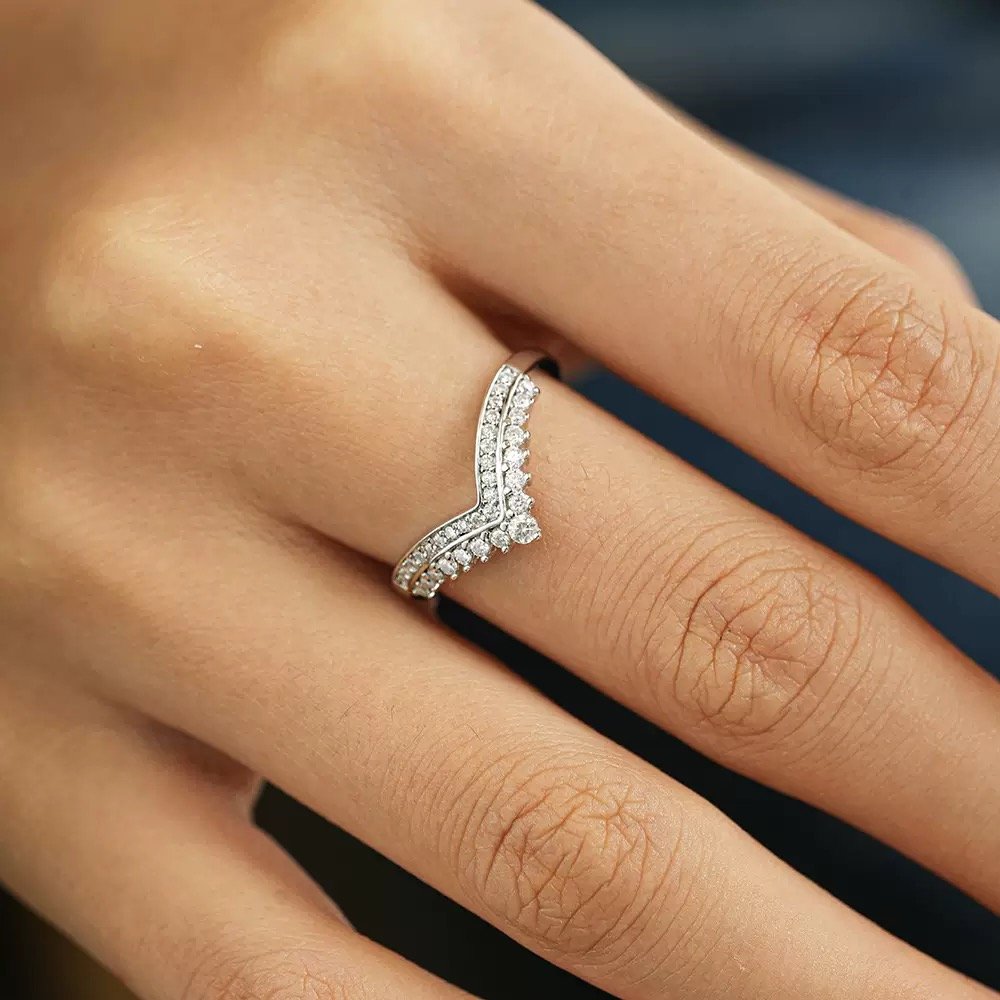 Luna Shine Stella Horizon Ring - Image 3