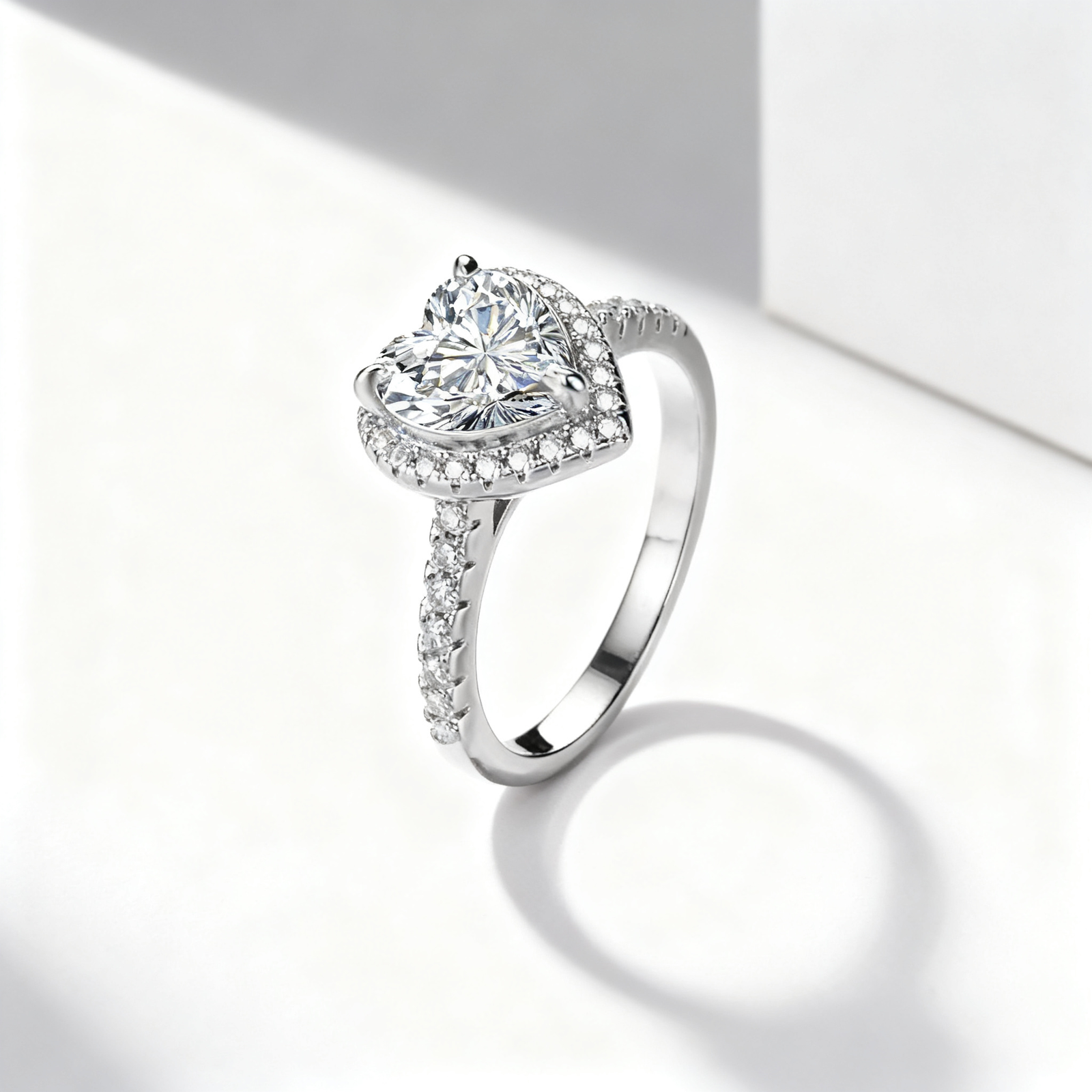 Luna Grace Amour Heart Ring - Image 3