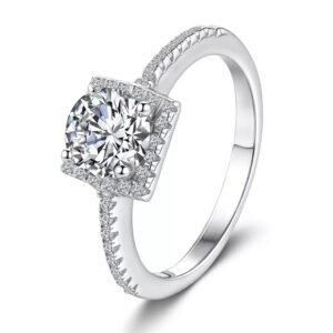 Luna Grace Brilliant Pavé Halo Ring