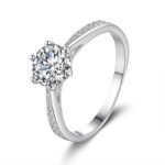 Luna Grace Classic Brilliance Ring